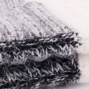 Skullies & Beanies Women Knit Wool Beanie-Winter 2 Tone Cashmere Ski Hats Warm Soft Skull Cap for Women - Grey Andwhtie - CR1...