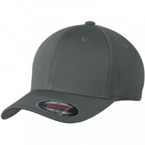 Baseball Caps Men's Flexfit Cool & Dry Poly Block Mesh Cap - Magnet Grey - C011QDSNJML $32.30